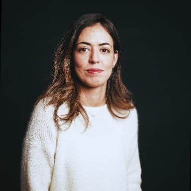 Gabriella Araújo angel investor